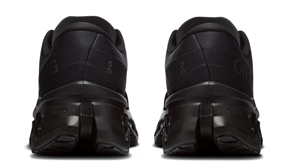 Running Cloudmonster 3 Black Black