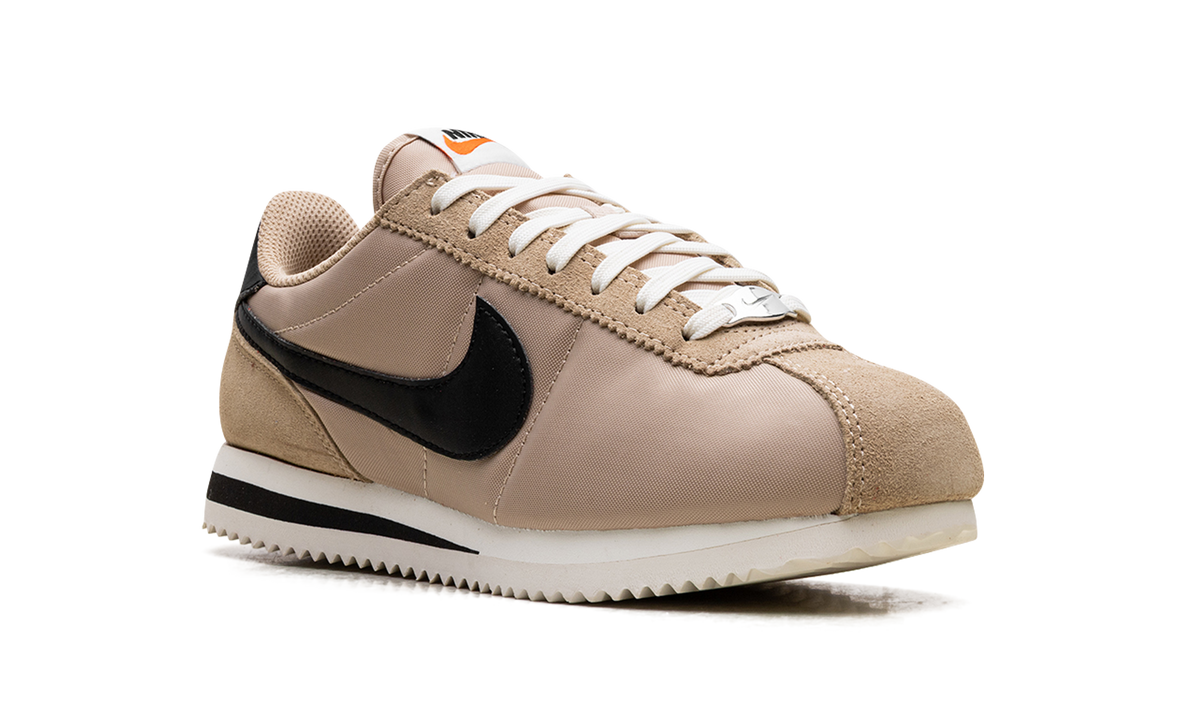 Cortez WMNS"Desert Black Sail" If1764 200