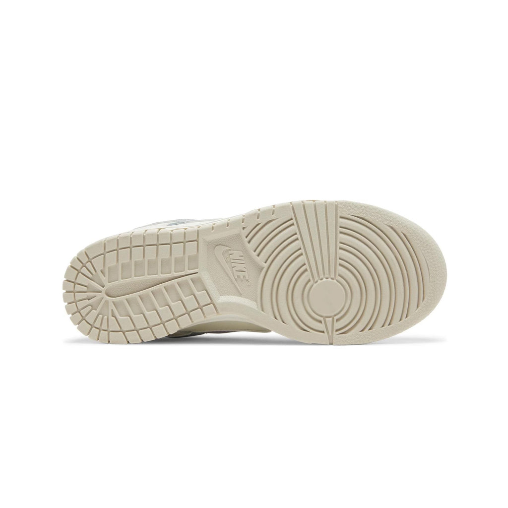 Dunk Low Essential 'Sail Oxygen Purple' Women's (2023)