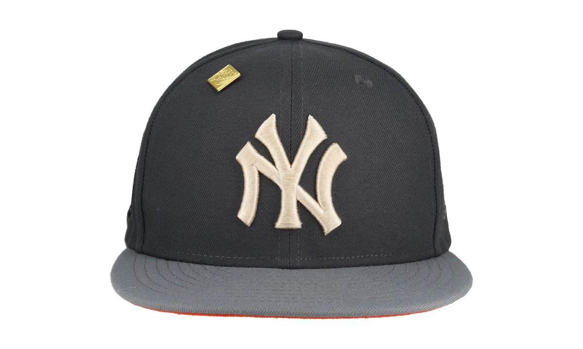 59FIFTY New York Yankees 1952 World Series New Era Fitted Hat "Black / Grey" 123451289335