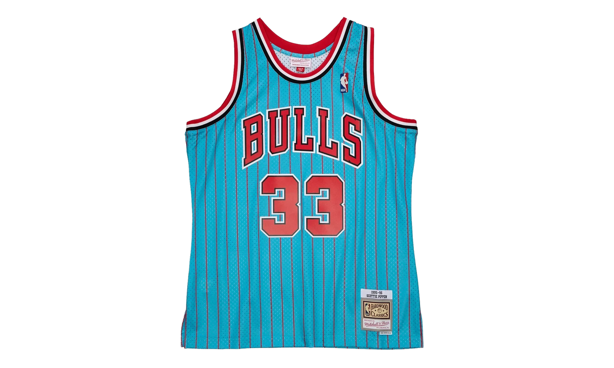 NBA Scottie Pippen Reload 2.0 Swingman Jersey "1995 Chicago Bulls - Blue" SMJYGS20060 CBULTBL95SPI