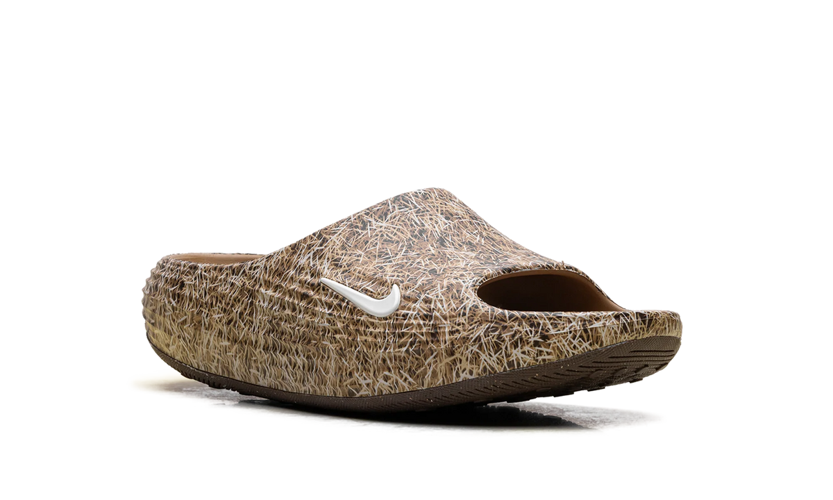 ReactX Rejuven8 Slide ".SWOOSH - Touch Grass" IR0860 700