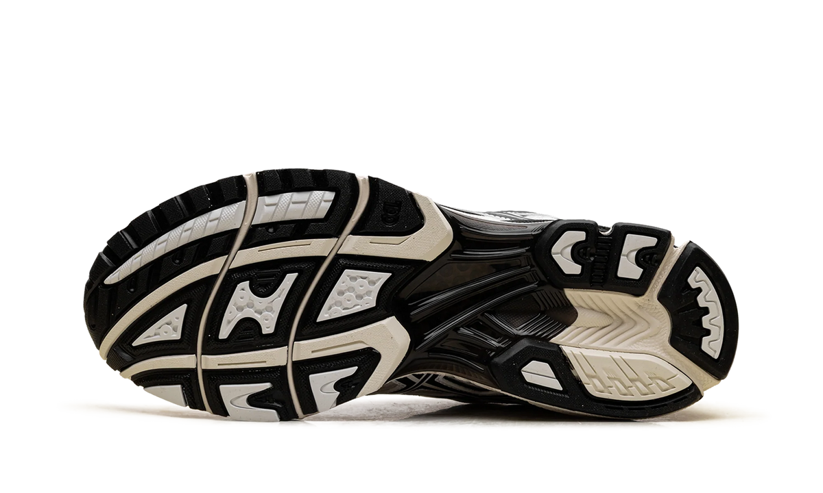 Asics Mens Gel-Nimbus 10.1 "White Ivory" 1203A543-108