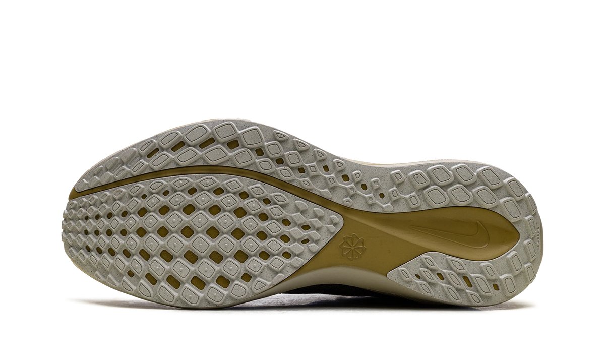 Pegasus 41 Premium "Medium Ash Cave Stone Desert Moss Blue Void" HV4327 299