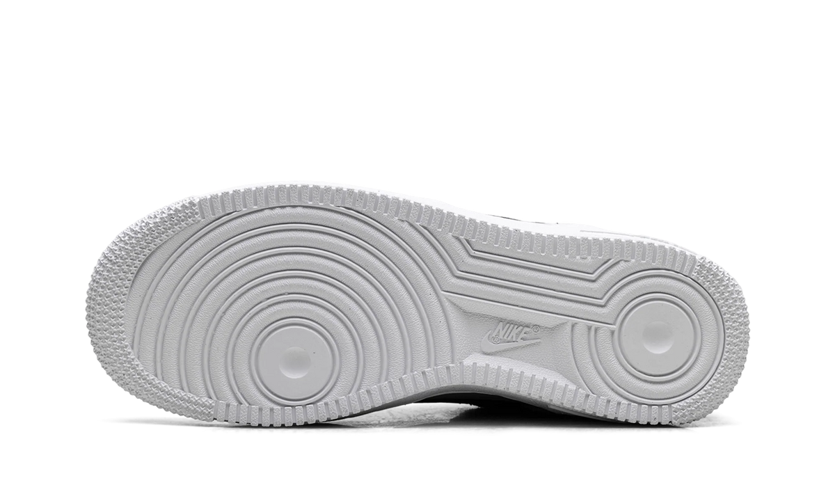 Air Force 1 GS "Smoke grey" IQ2743 001