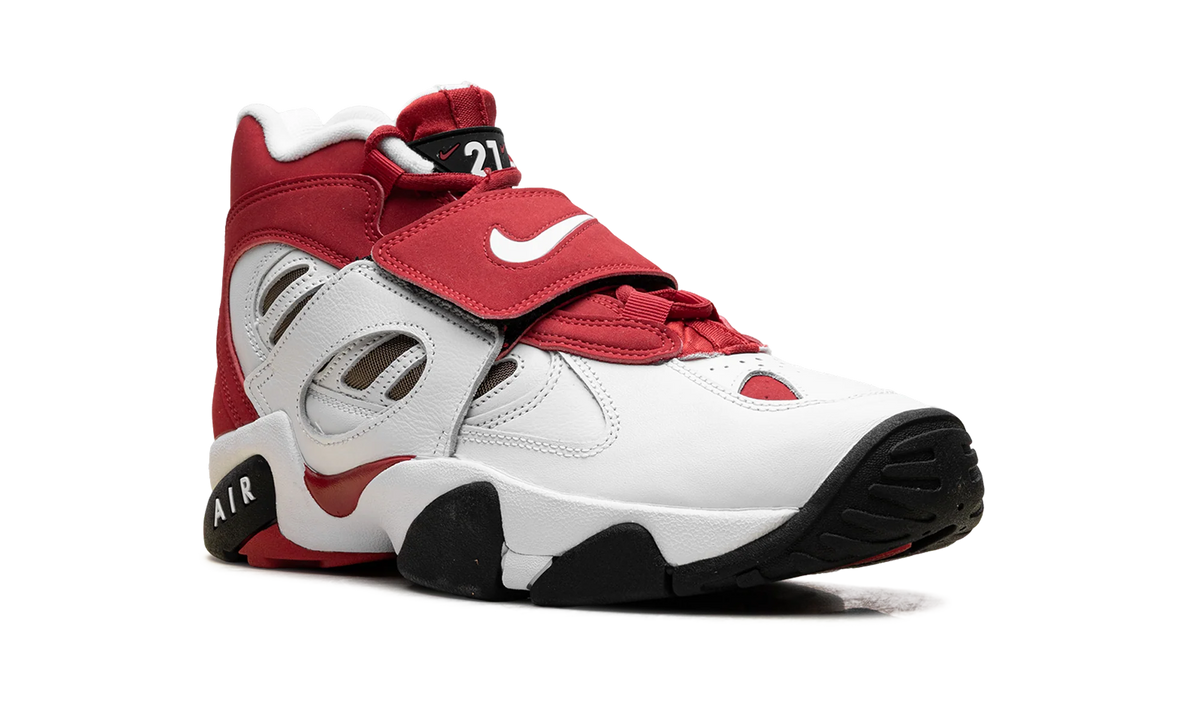 Air Diamond Turf II "Prime Red" II7080 600