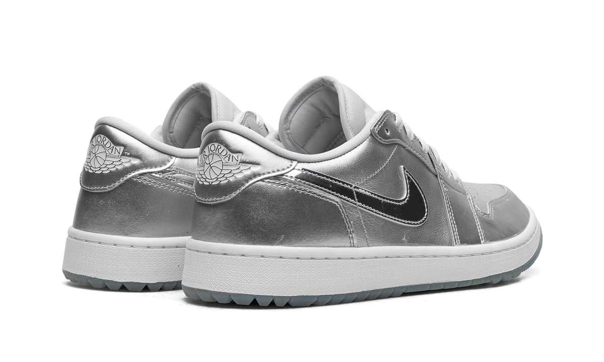 1 Low Golf "Gift Giving" FD6848 001