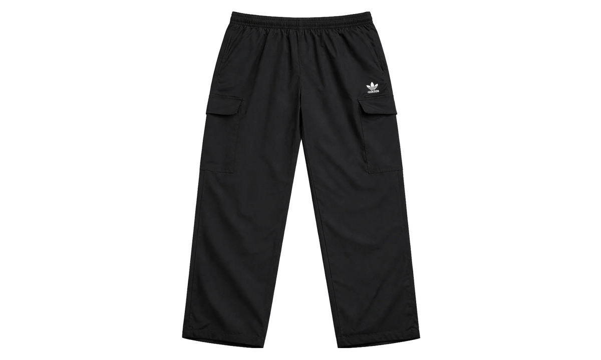 Essential Cargo Pants "Black" JW6020