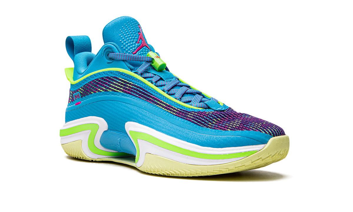 36 Low "Luka Doncic" DN4195 430