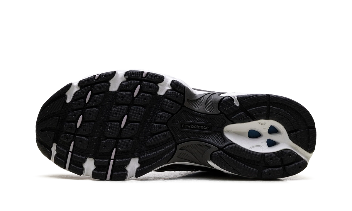 530 "Black Metallic" U5303R9
