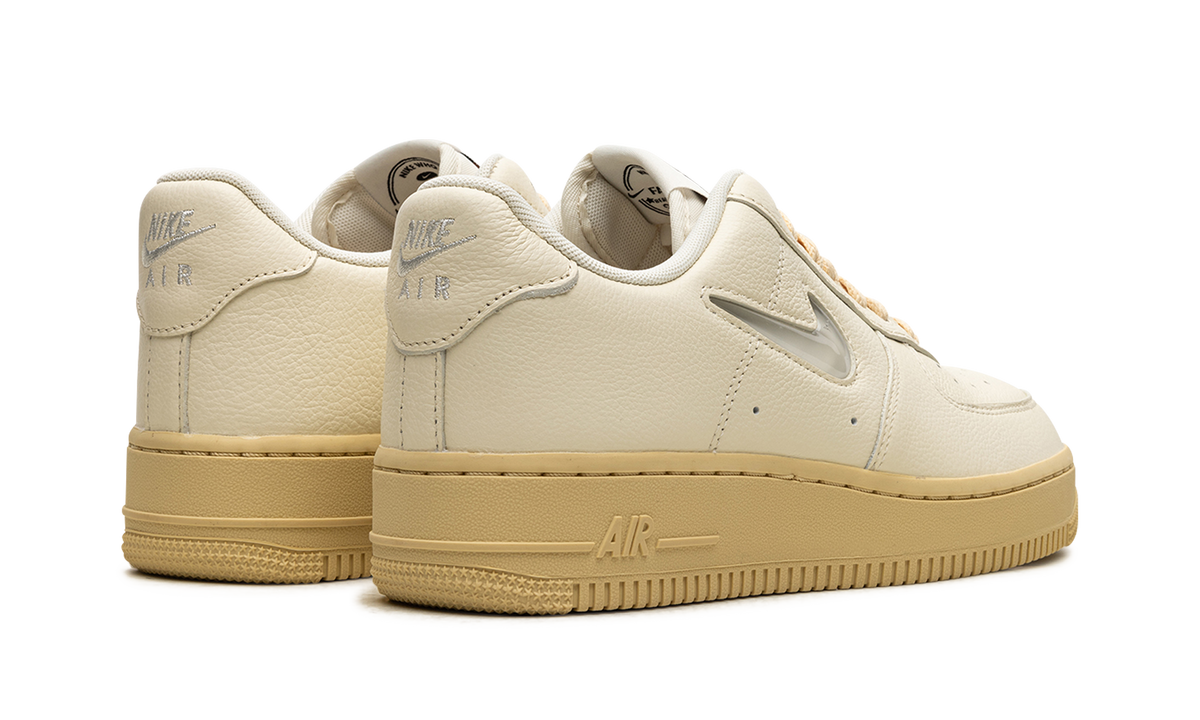 AIR FORCE 1 JEEL MNS WMNS"Coconut Milk" DO9456 100