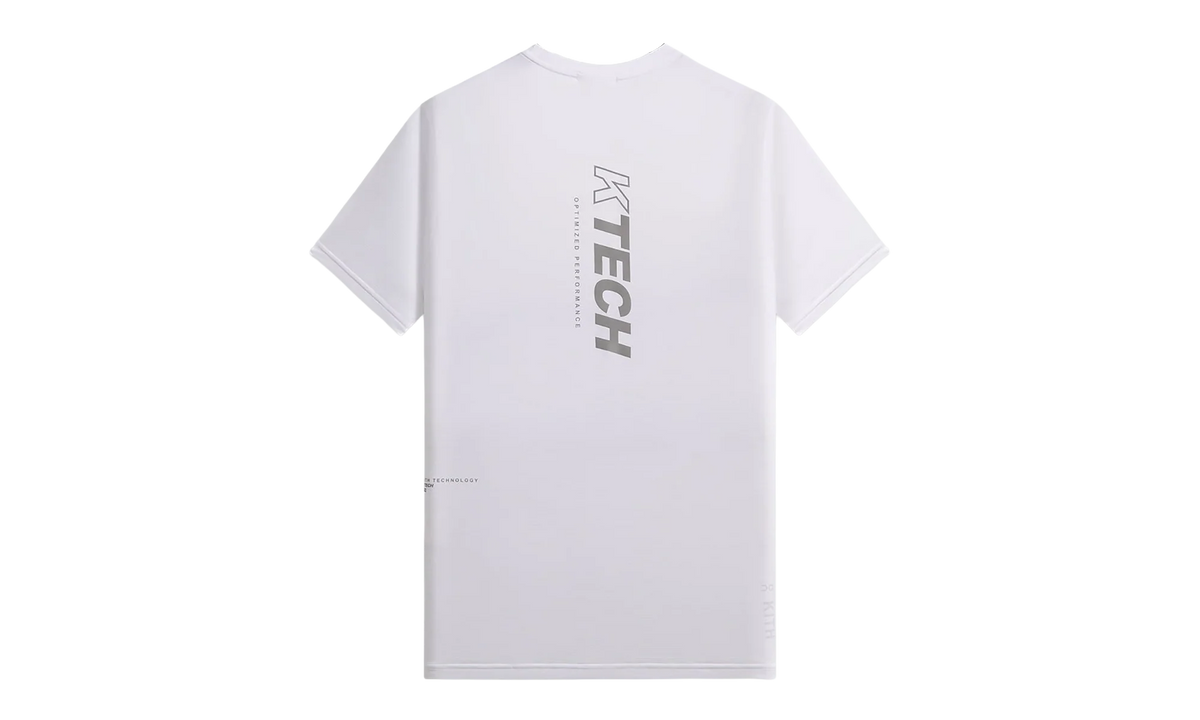 On Core Tee "White" on1mg11400069