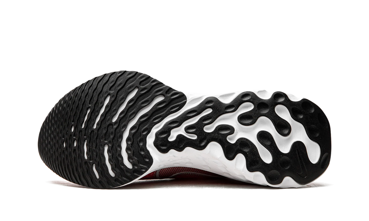 REACT INFINITY RUN FLYKNI MNS WMNS DC2054 600