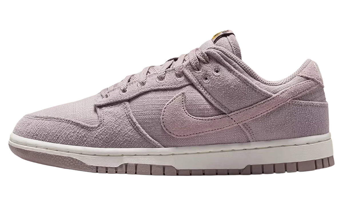 Nike Dunk Low WMNS "Now Accepting All Flowers" IQ0386 226