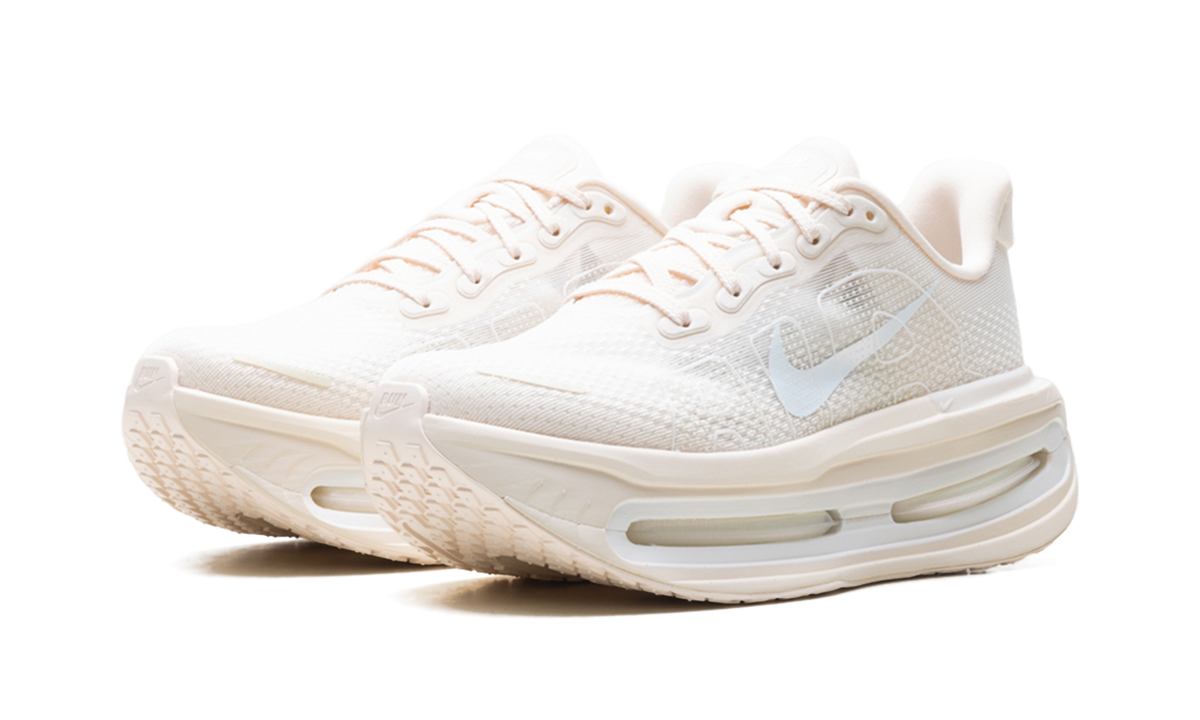 Vomero Premium WMNS"Chalk" IQ8102 100