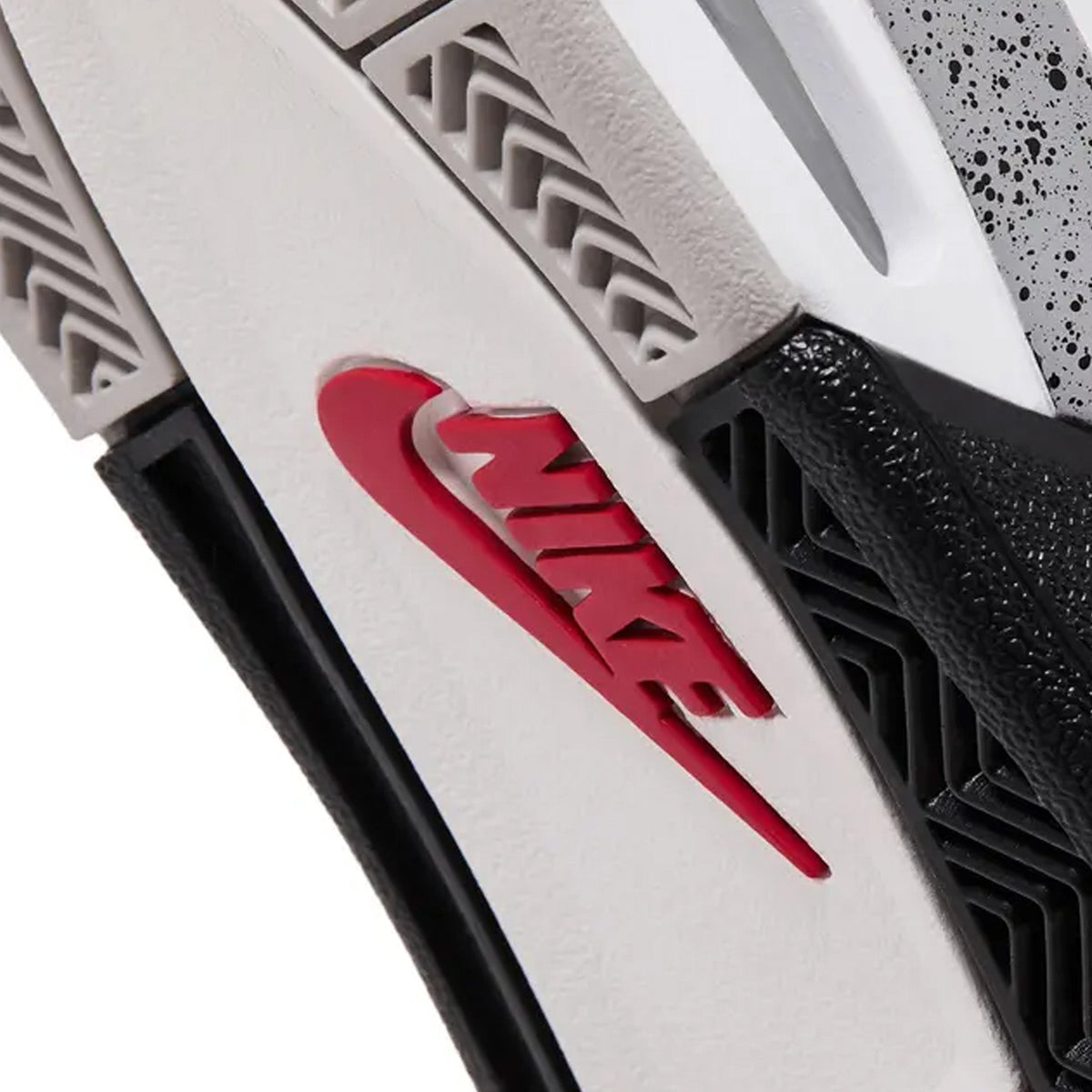 4 Retro 'White Cement' (2025)