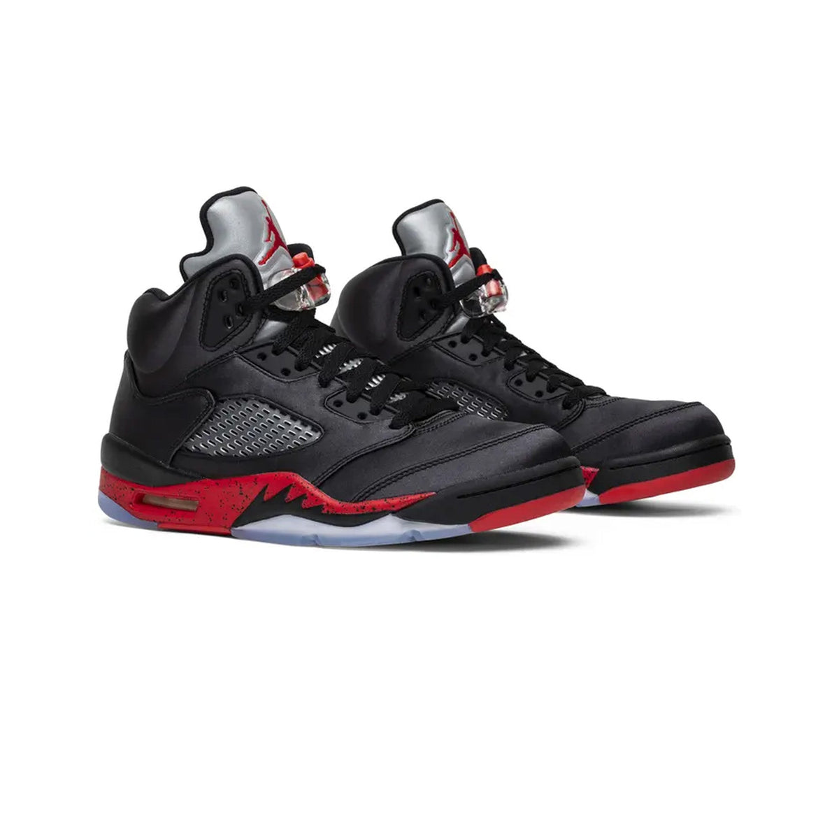5 'Satin Bred'