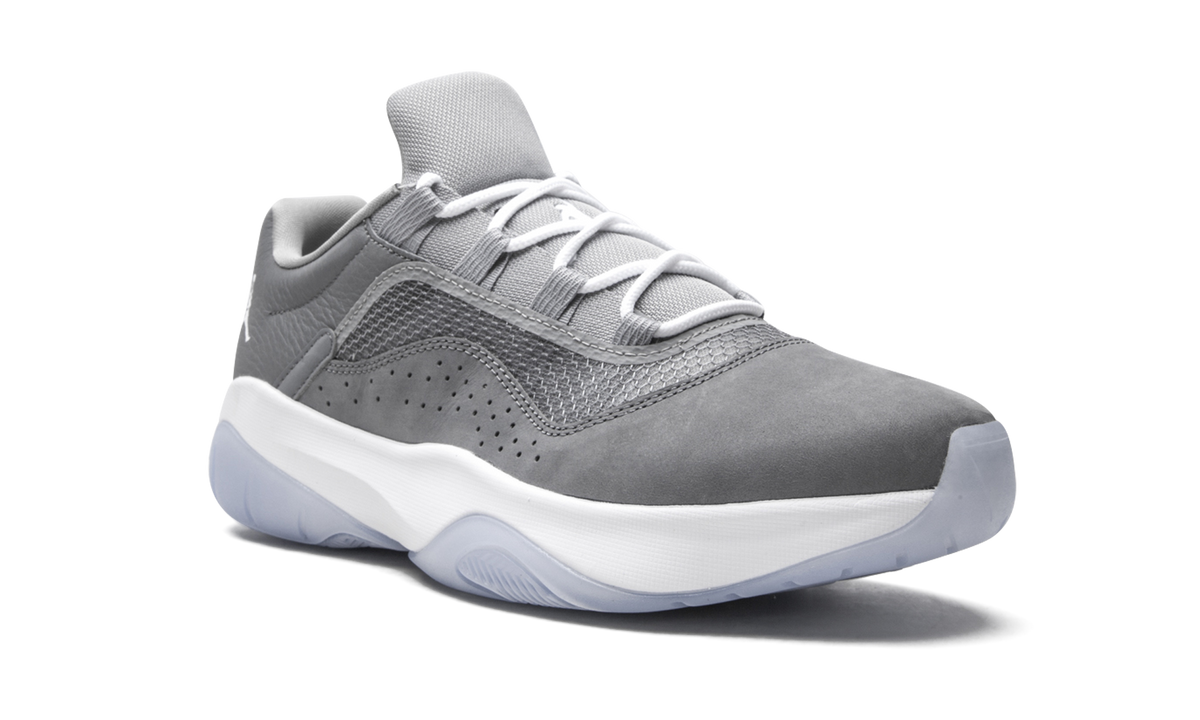 11 CMFT Low "Cool Grey" CW0784 001
