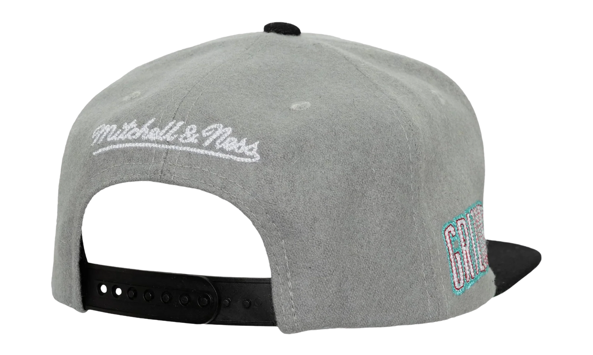 NBA Hardwood Classics Melt Stitch Snapback Cap "Vancouver Grizzlies - Grey" HS8959 VGRGREY