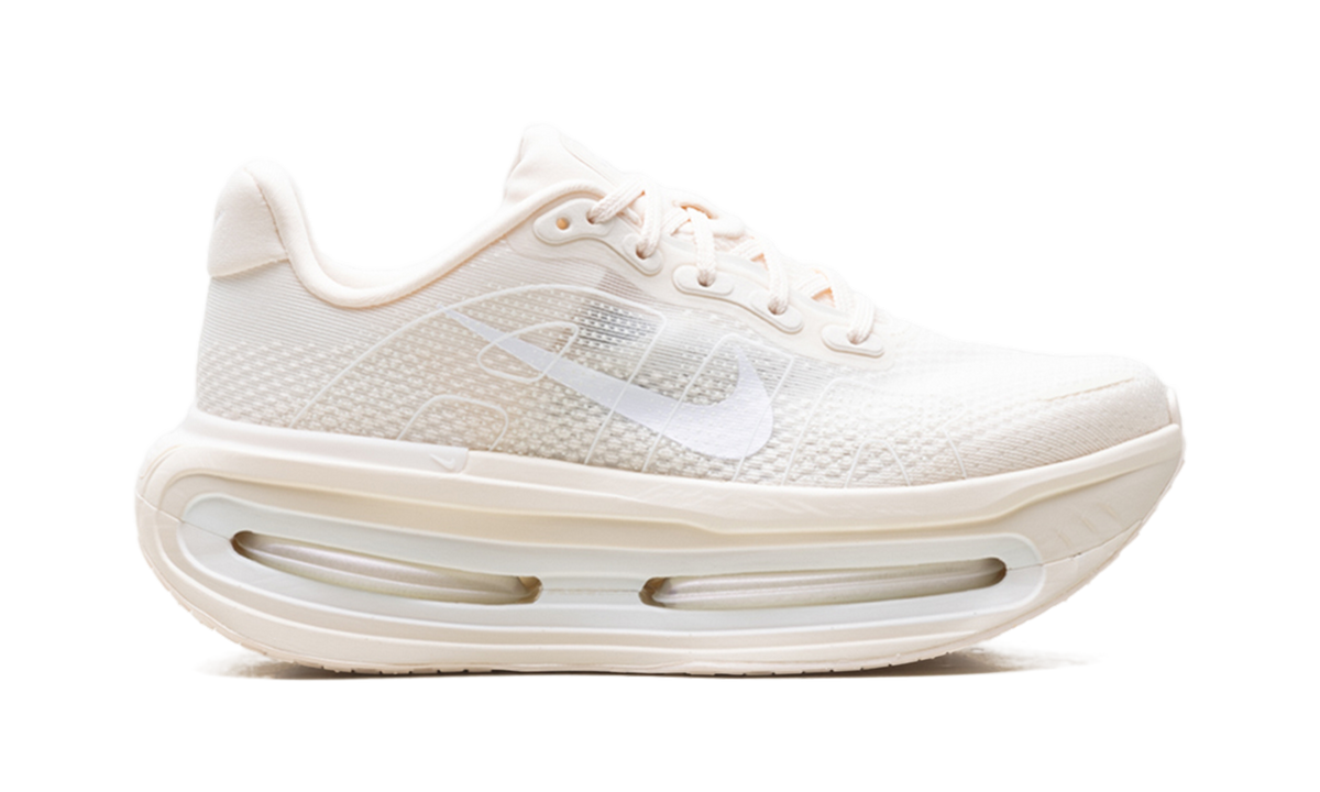 Vomero Premium WMNS"Chalk" IQ8102 100