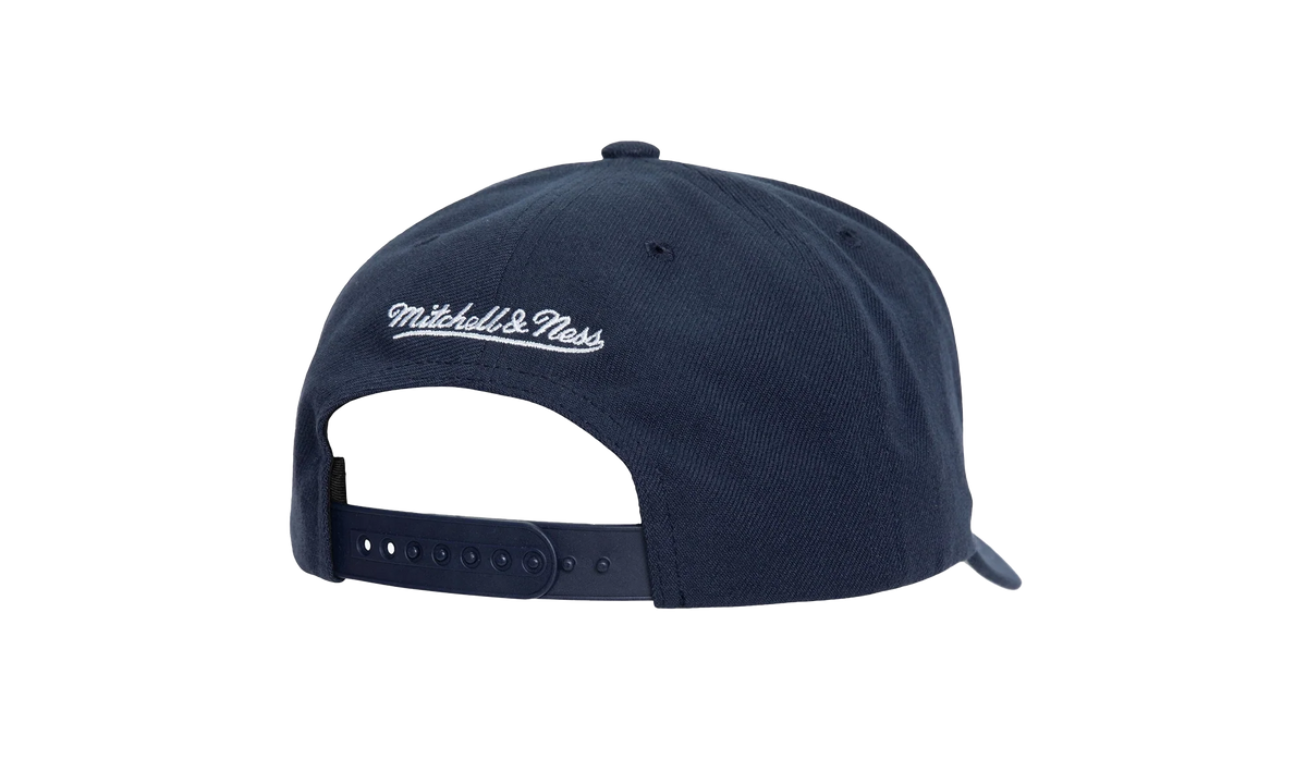 MLB Shark Pro Snapback Cap "New York Yankees - Navy" HP8209 NYYNAVY