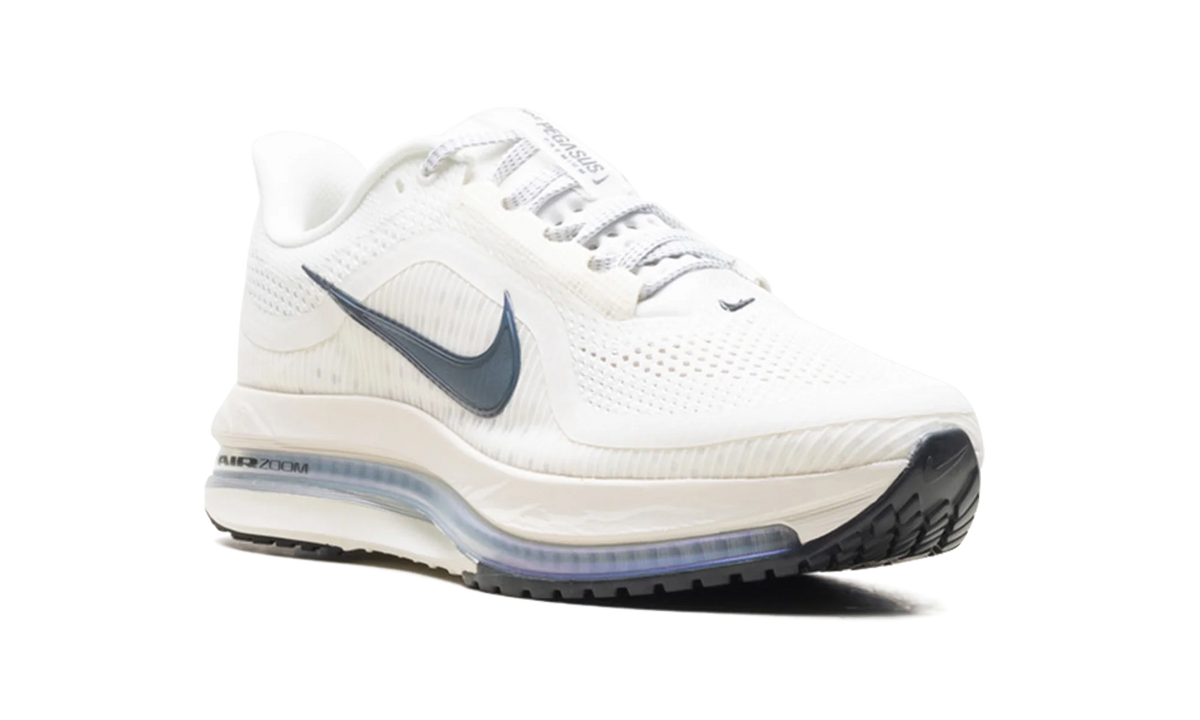 Air Zoom Pegasus Premium WMNS "Sail Off Noir" HQ2593 106