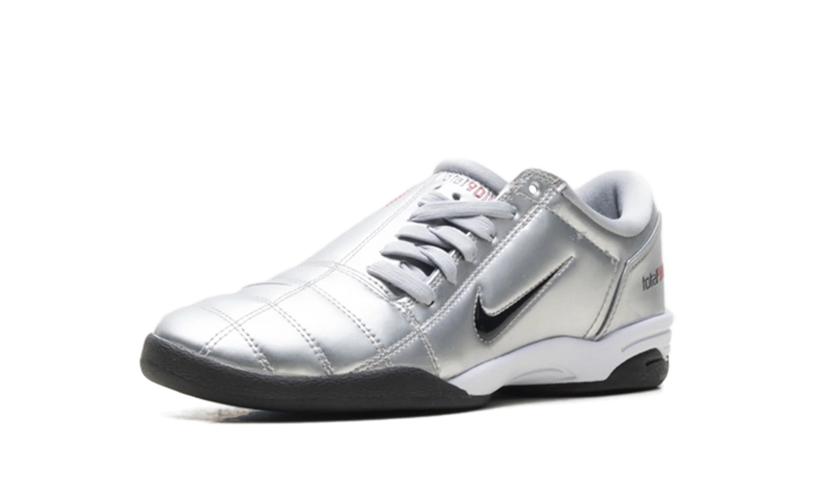 Total 90 3 WMNS "Metallic Silver Black" IM7595 001