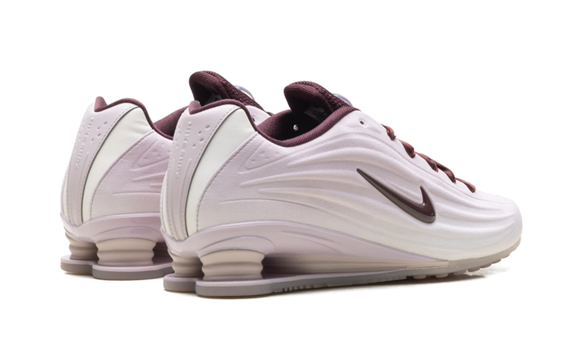 Shox Z SE WMNS "Particle Rose Burgundy Crush" IQ3364 627