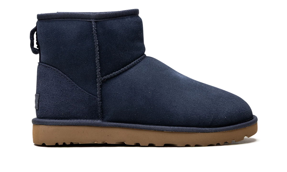 Classic Mini II Boot WMNS "Dark Indigo" 1016222 DKN