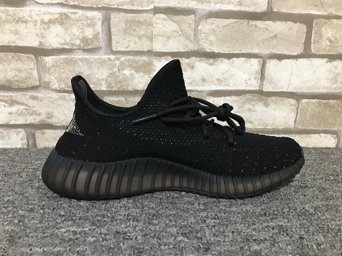 Boost 350 V2 Core Black White