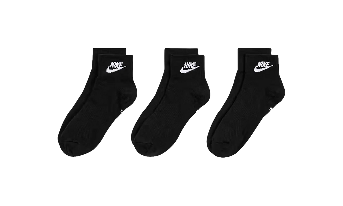 Everyday Essential Ankle Socks (3 Pairs) "White / Black" DX5074 010