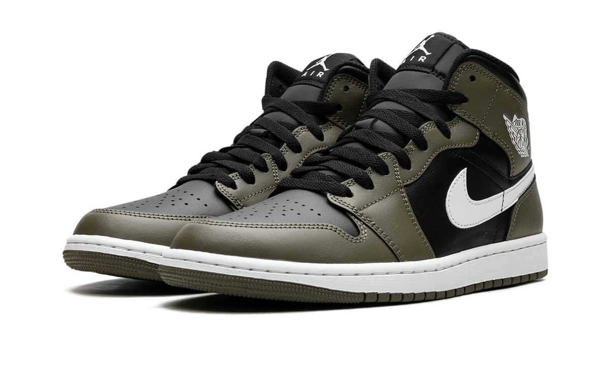 1 Mid "Olive Sail" DQ8426 092