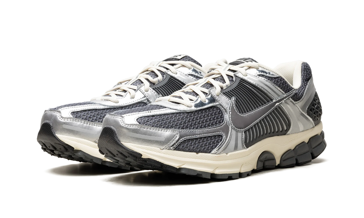 Zoom Vomero 5 "Iron Grey Chrome" IM3486 001