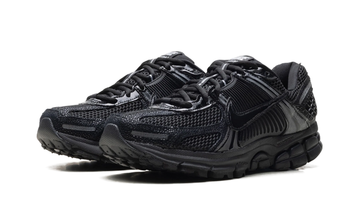 Zoom Vomero 5 WMNS "Black Patent" II6236 001
