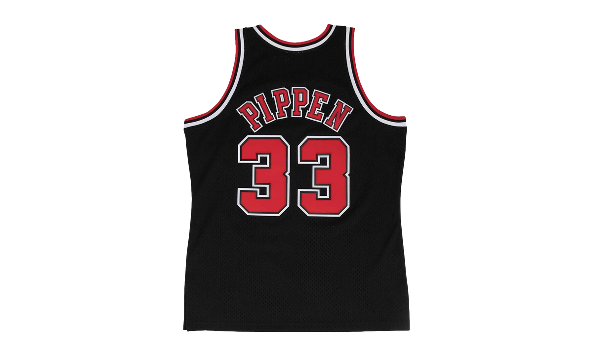 NBA Scottie Pippen Swingman Alternate Jersey "1997 Chicago Bulls - Black" SMJYGS18151 CBUBLCK97SPI