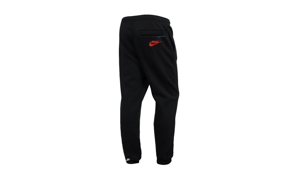 Sportswear Sport Essentials+ Fleece Trousers "Black / White" DM6871 010