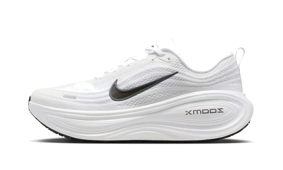 Vomero Plus "White" HV8150-101