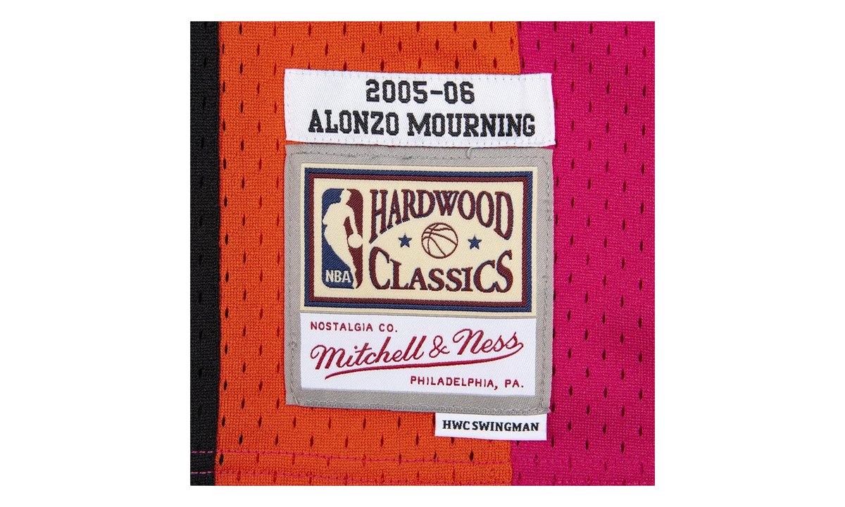 NBA Alonzo Mourning Reload Swingman Jersey "2005 Miami Heat - Pink" SMJYCP19297 MHEPINK05AMO