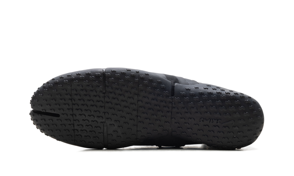 Air Rift Mesh WMNS"SKIMS - Black" IO7694 001