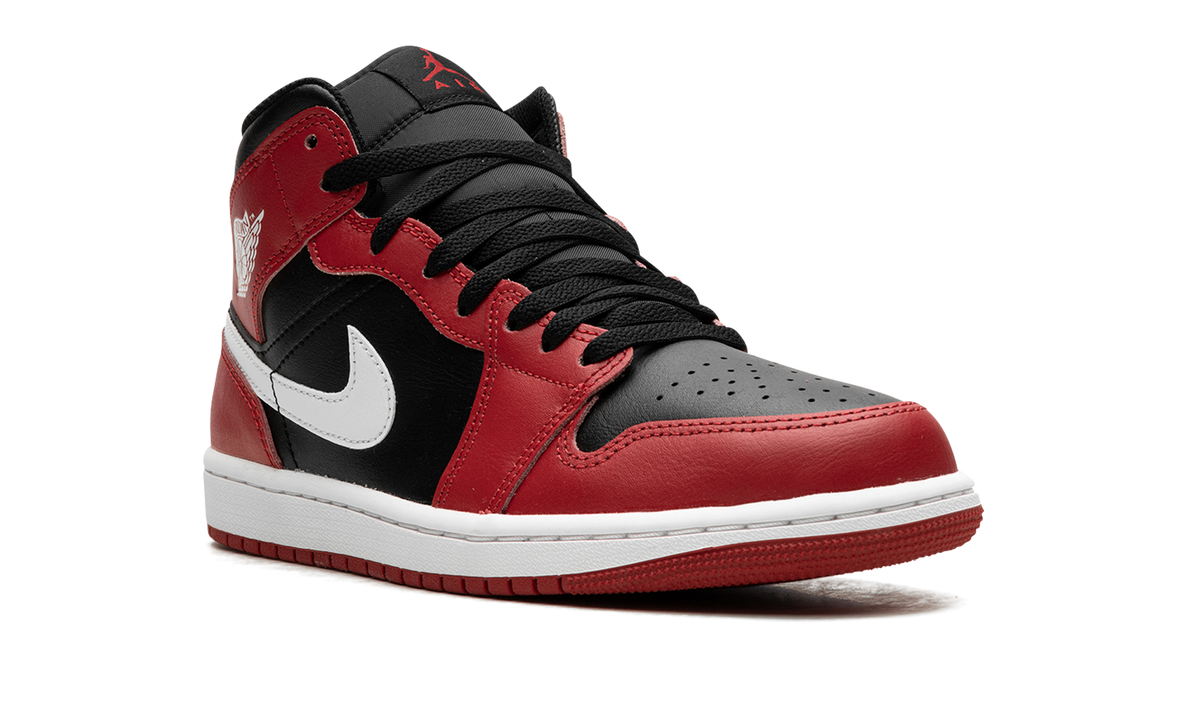 1 Mid (2024) "Gym Red Black White" DQ8426 061