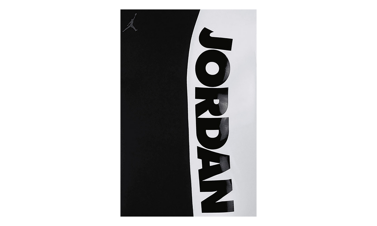 JSW AJ 11 Legacy T-Shirt "Black / White" BQ0238 010