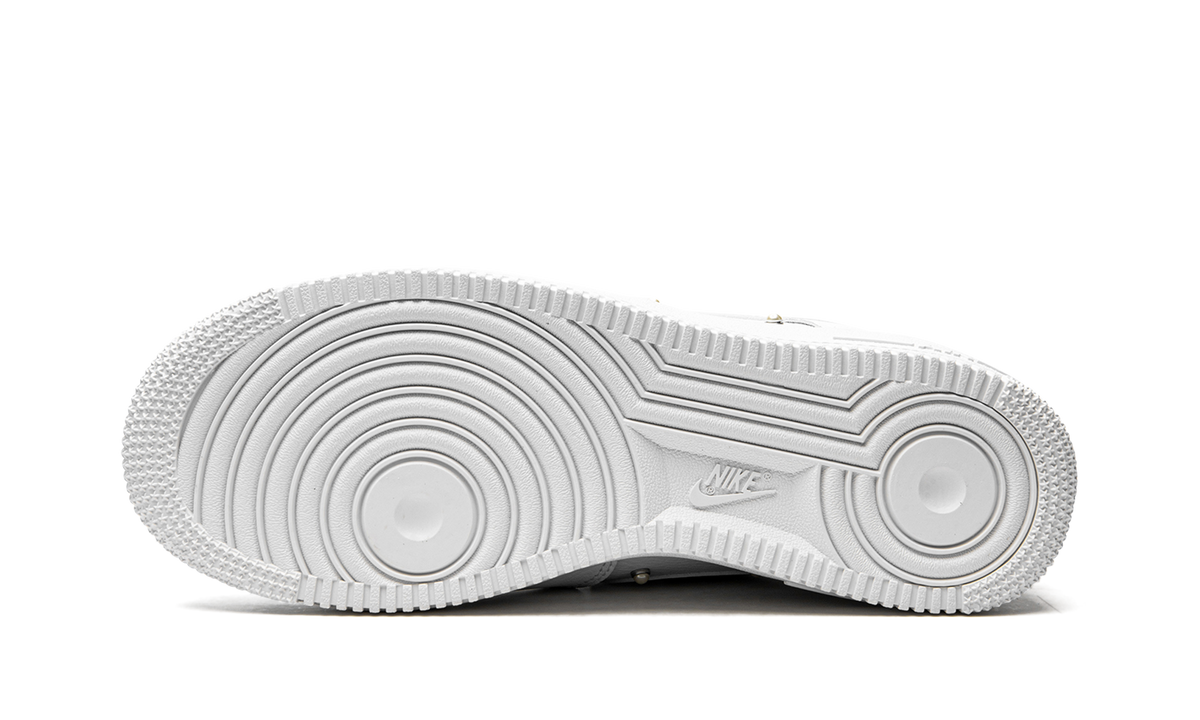 AIR FORCE 1 LO MNS WMNS"Pearls" DQ0231 100