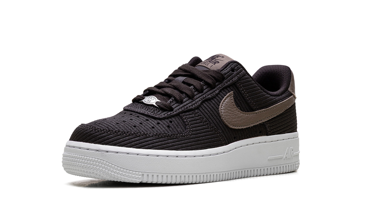 Air Force 1'07 WMNS"Corduroy Velvet Brown" IM6533 200