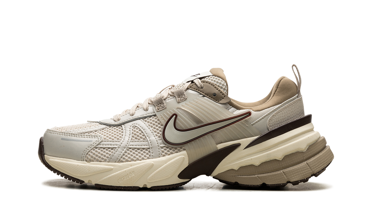 V2K RUN WMNS"Light Orewood Brown" FD0736 103