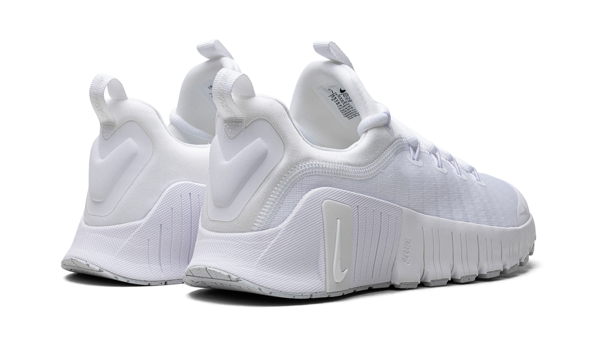 Free Metcon 6 WMNS"Platinum Tint" FJ7126 101
