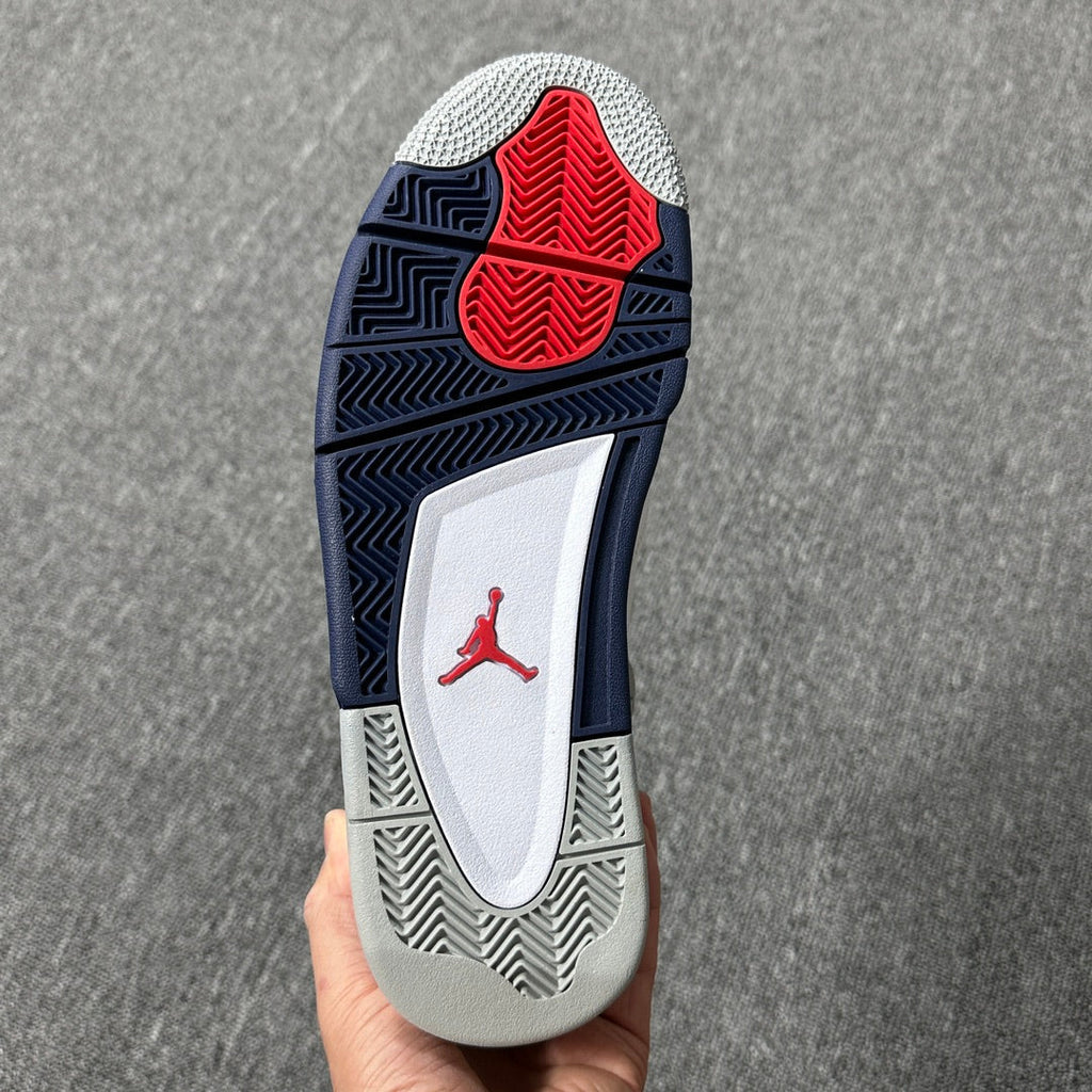 4 Retro Midnight Navy