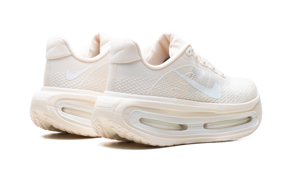 Vomero Premium WMNS"Chalk" IQ8102 100