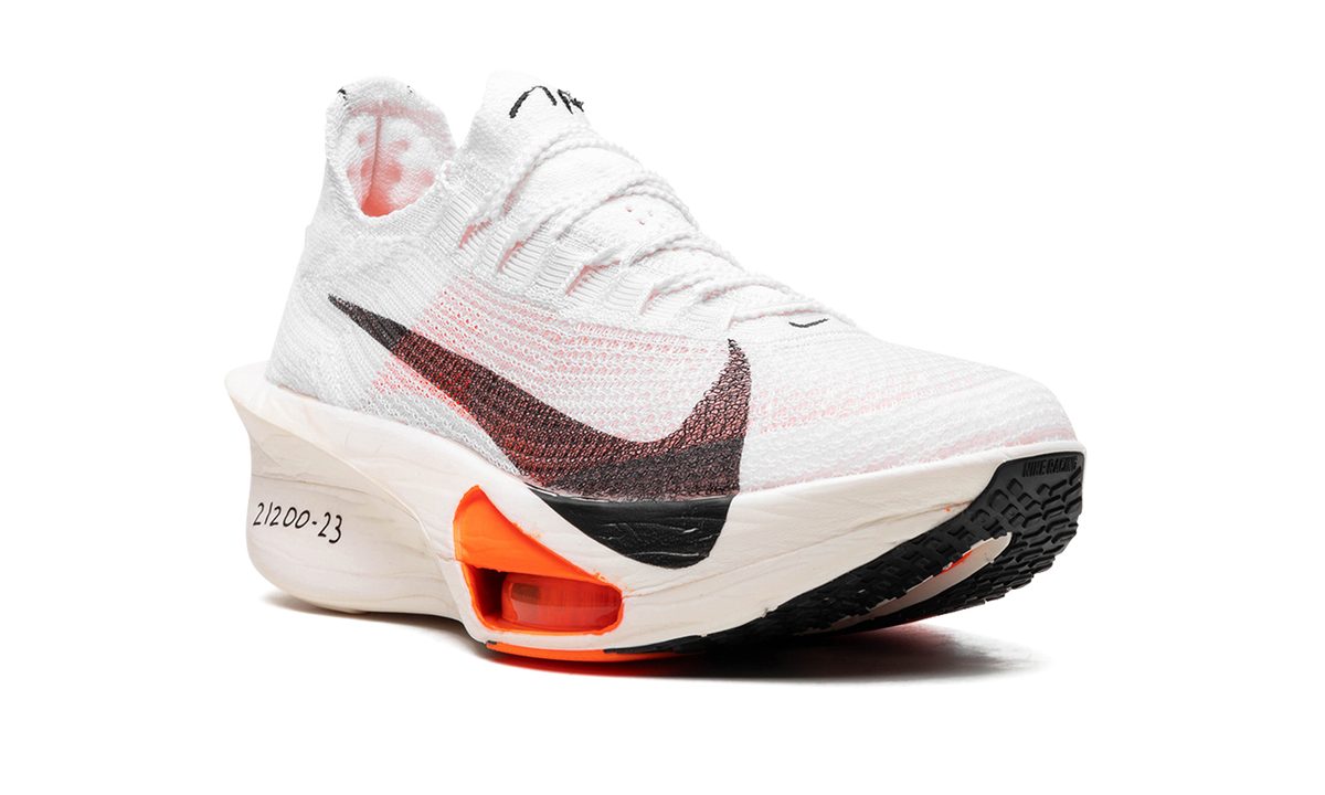ZOOMX ALPHAFLY 3 WMNS"Prototype" FD8357 100