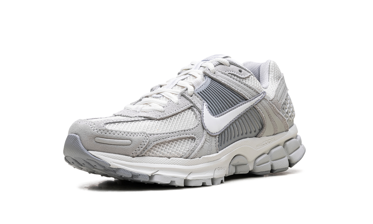 Zoom Vomero 5 WMNS"Pure Platinum" HQ0458 001