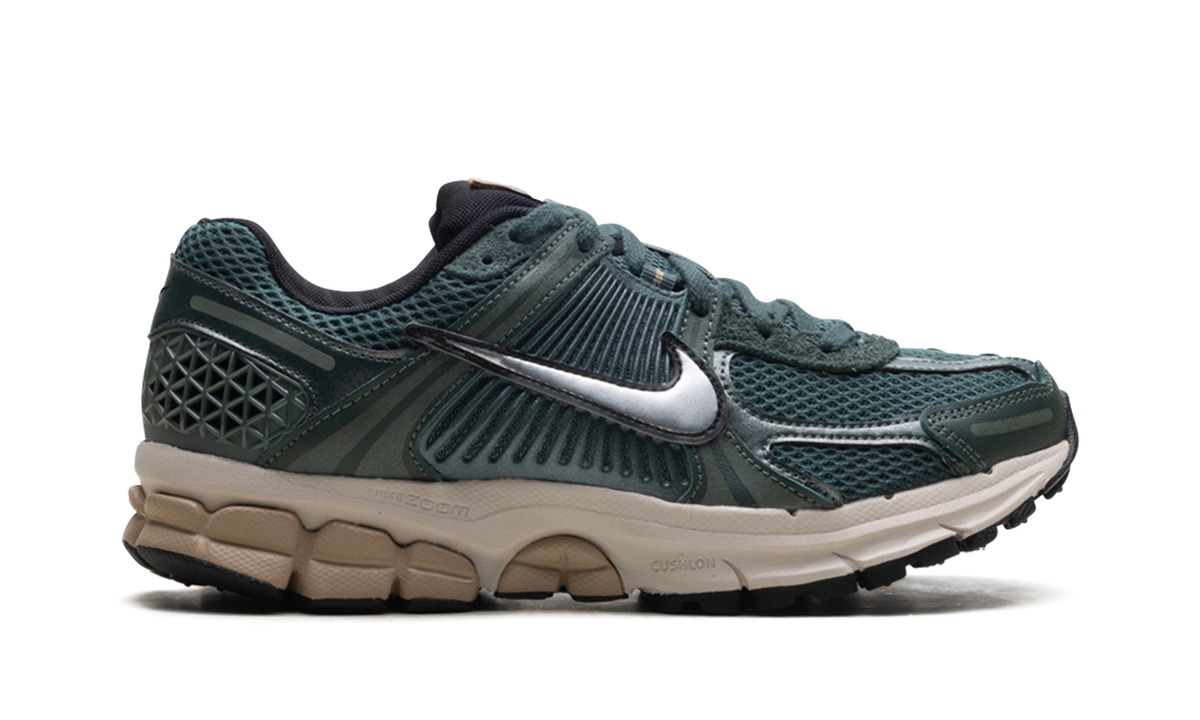 Air Zoom Vomero 5 WMNS"Vintage Green" FN6742 300